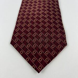 Bill Blass Silk Geometric‎ Square Red and Gold Necktie Tie